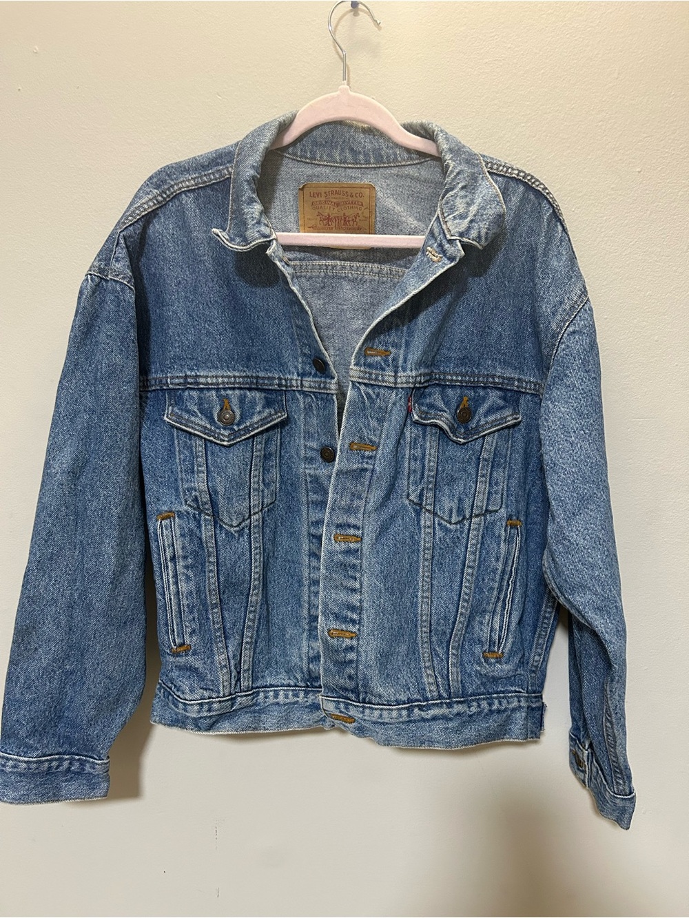 Vintage Levi's 70507-4890 Denim Jacket Medium Made in USA Unisex Oversized 0355